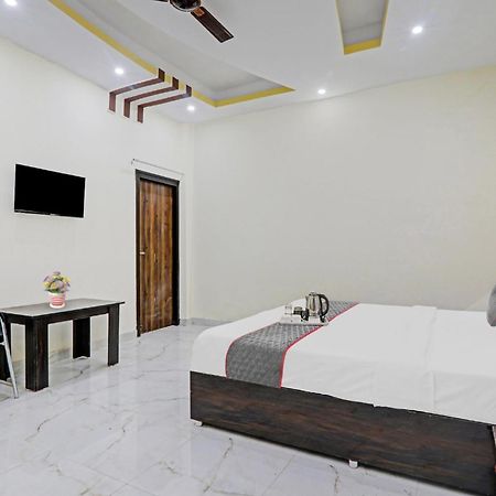 Townhouse Relax Inn Chinhat Zewnętrze zdjęcie