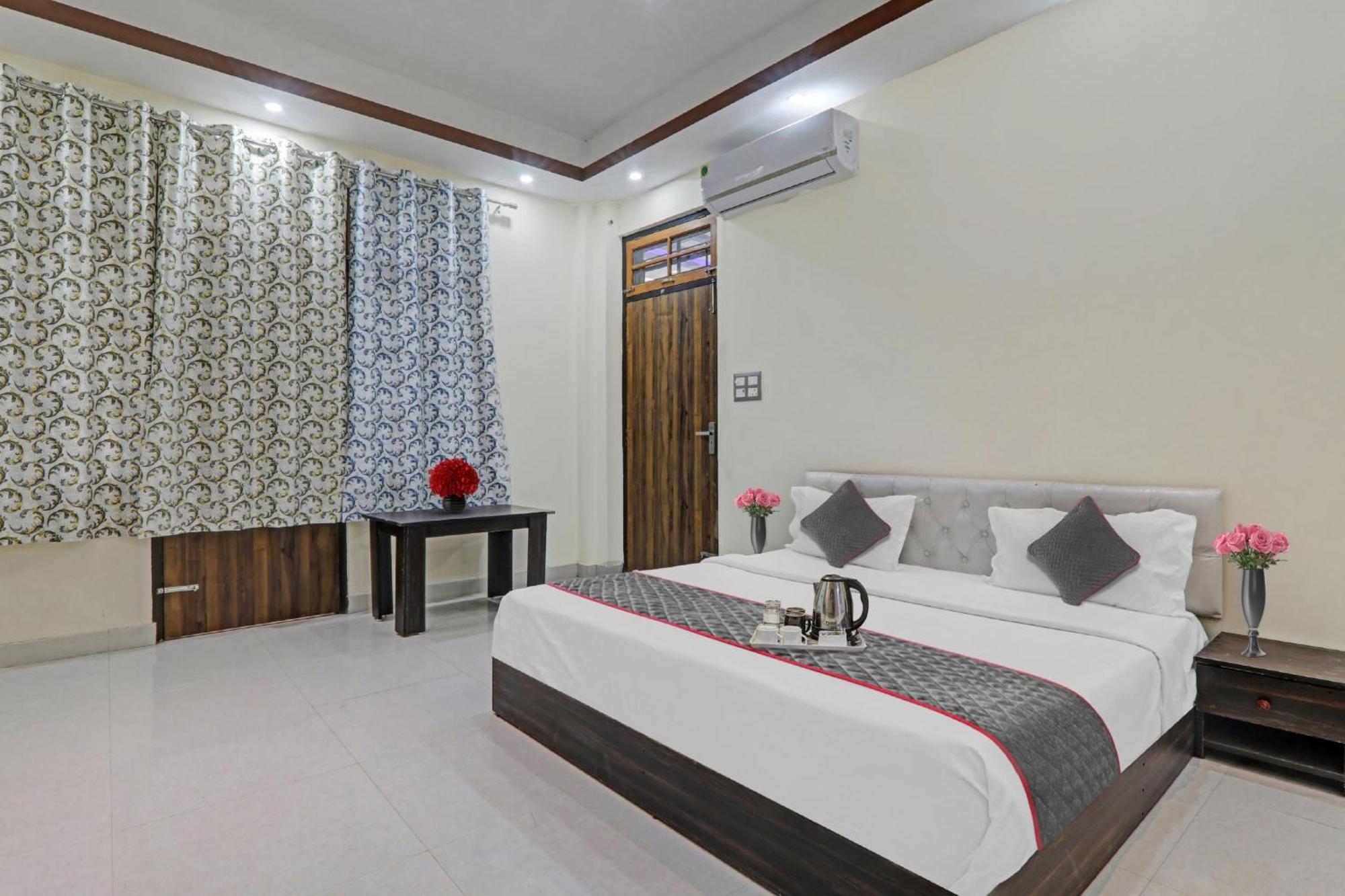 Townhouse Relax Inn Chinhat Zewnętrze zdjęcie